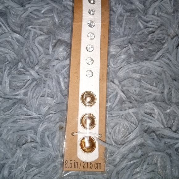 Rhinestone Bracelet - Picture 4 of 5